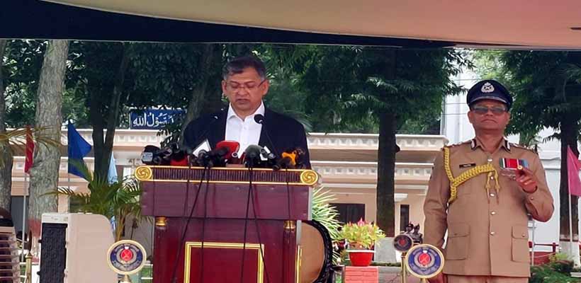 পুলিশ কোনো রাজনৈতিক দল বা গোষ্ঠীর লাঠিয়াল বাহিনী নয়: স্বরাষ্ট্রমন্ত্রী