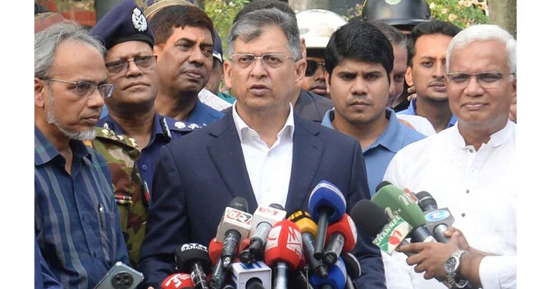 সন্ত্রাসী-চাঁদাবাজদের ধরতে আইনশৃঙ্খলা বাহিনীকে কঠোর নির্দেশ