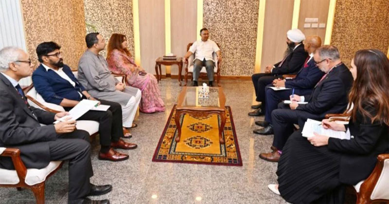 প্রধানমন্ত্রীর সঙ্গে কানাডার প্রতিমন্ত্রী রণদীপ সরাইয়ের সৌজন্য সাক্ষাৎ